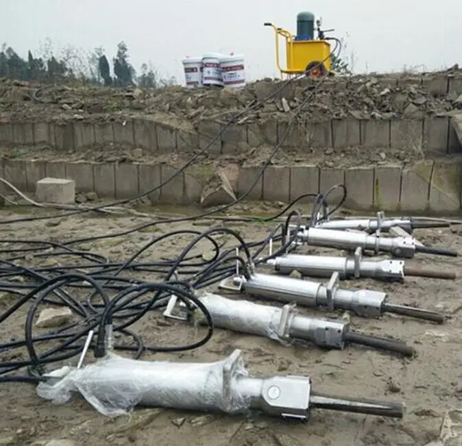 Rock splitter