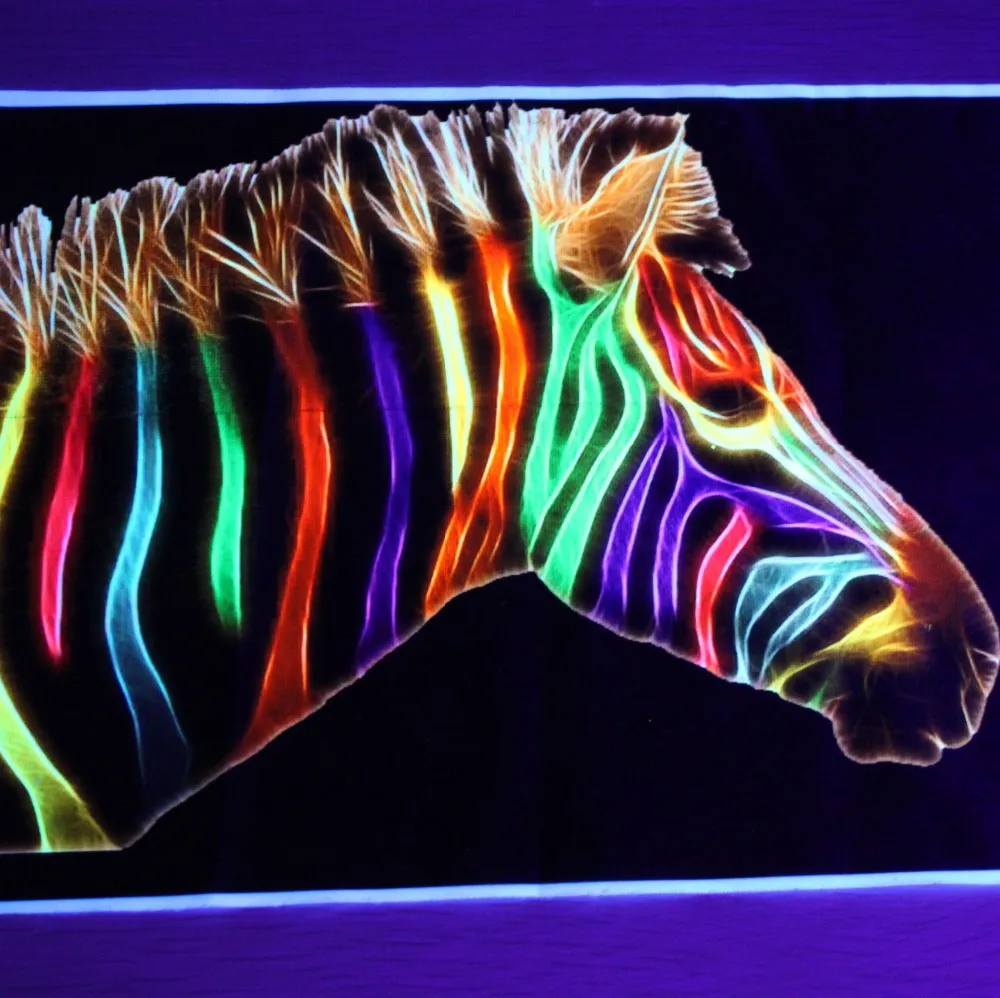 荧光墨水染料热升华墨水 (c-m-y-k-lc-lm) 用于纺织品上的数字印刷