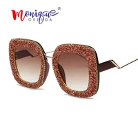 

2019 Oversized Sunglasses Women Luxury red small gravel Rhinestone Curved Legs Square Vintage Sun Glasses oculos de sol feminino