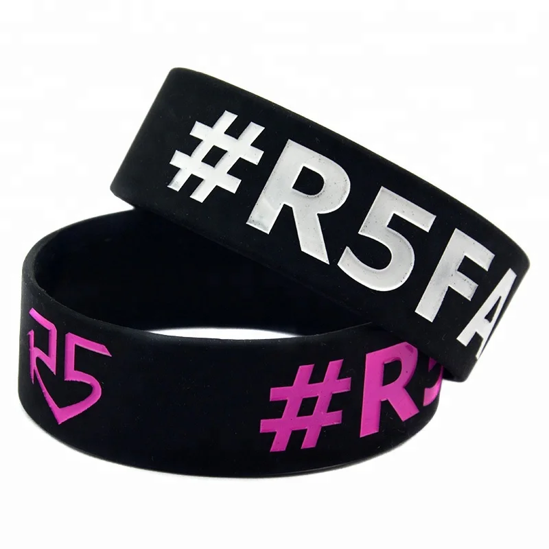 

25PCS/Lot R5 Family Debossed Logo Silicone Wristband Music Bracelet, Black;white;pink and purple