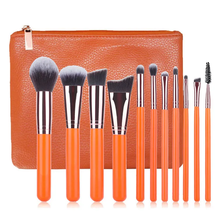makeup brush.jpg