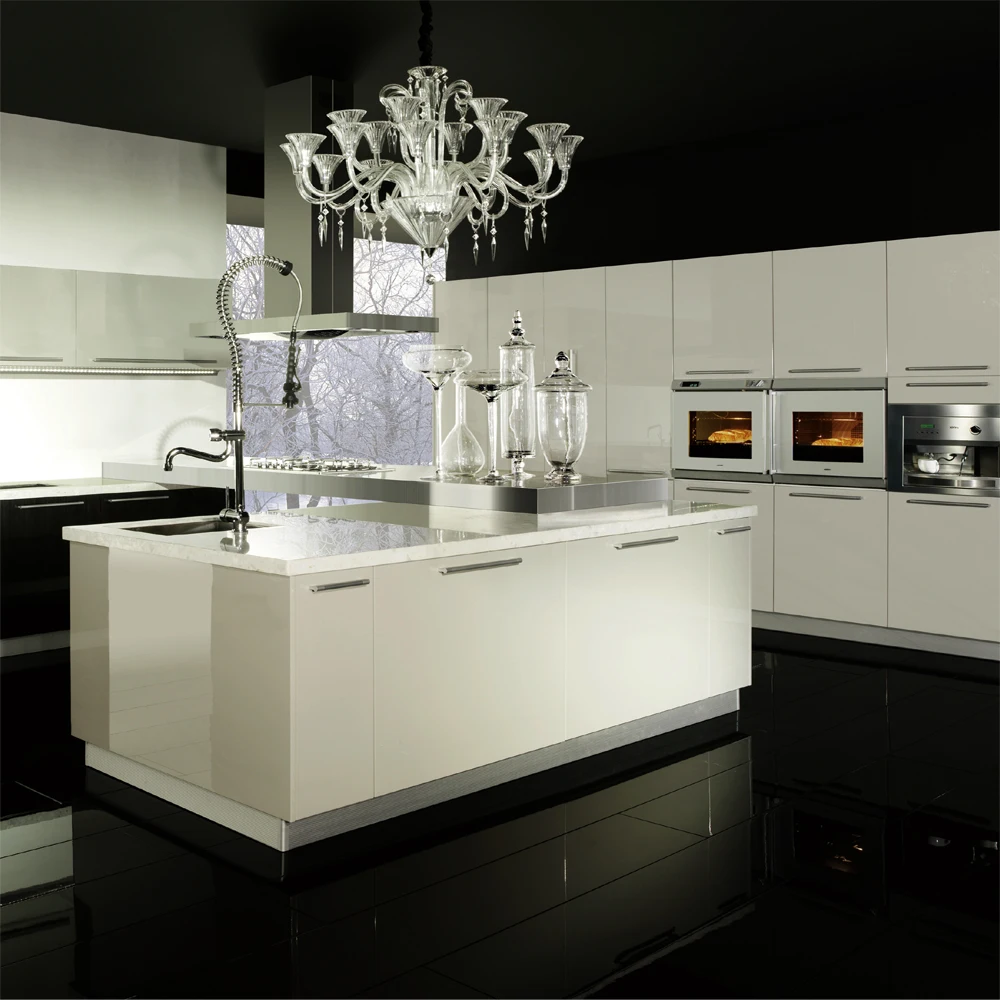 kinchen cabinet (2).jpg