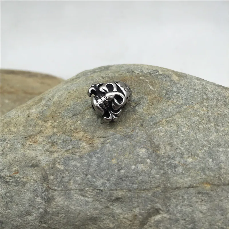 small hole Beads  (2).jpg
