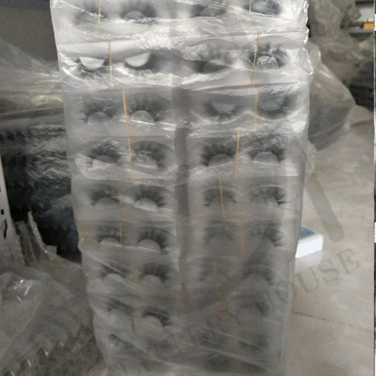 mink eyelashes stock 2.jpg