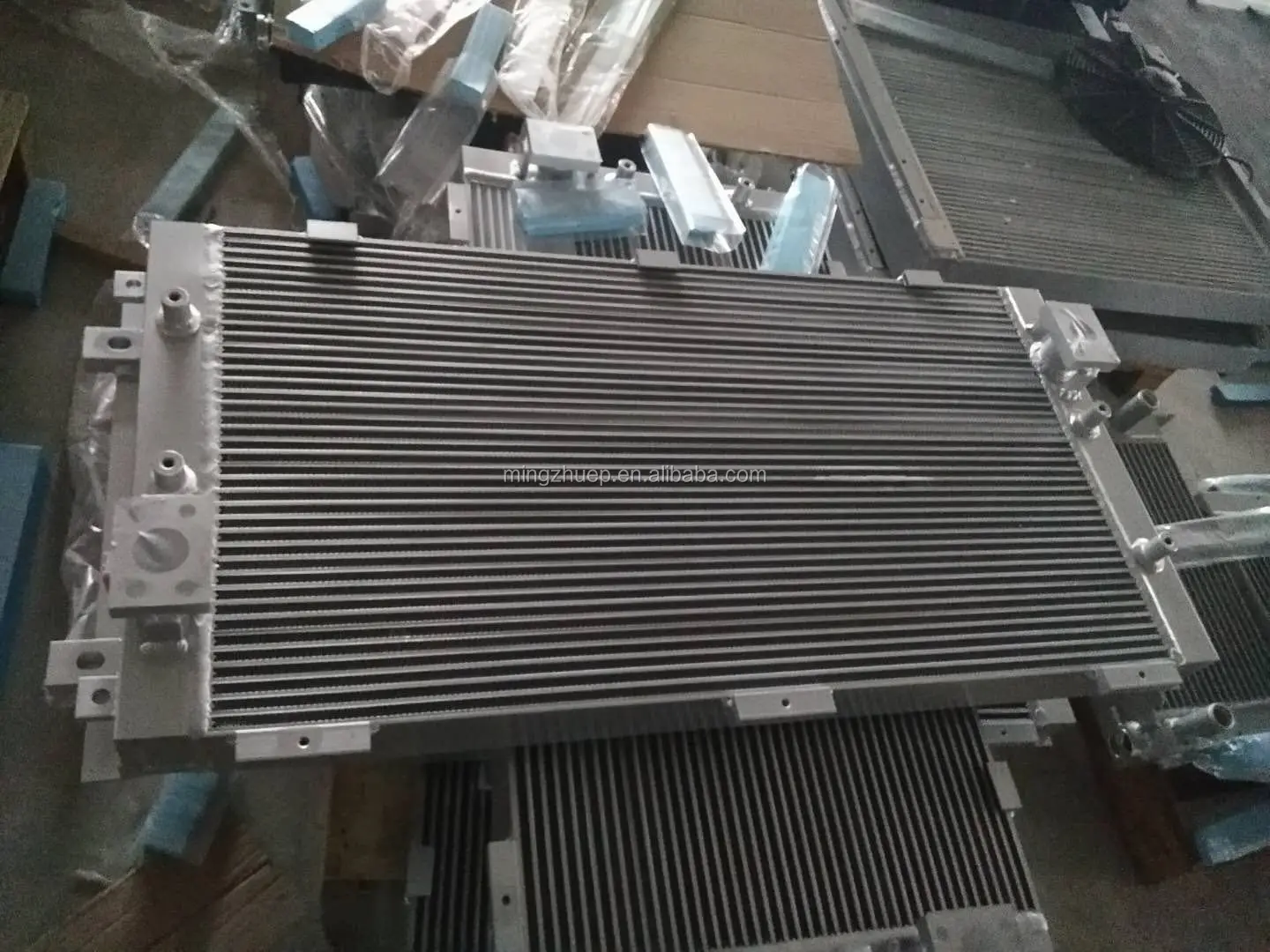 Ec210b Radiator EC210B Excavator Hydraulic Oil Cooler Radiator VOE14514357
