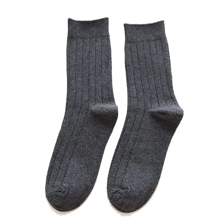 

OEM manufacturer outdoor knitted men crew socks