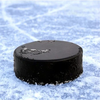 Standard-Official-Size-Rubber-Material-Ice-Hockey.jpg_350x350.jpg