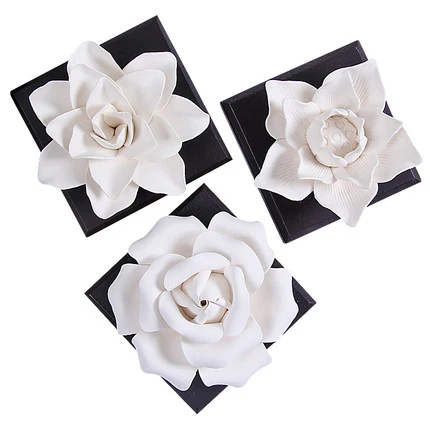 

Ceramic flower wooden base air freshener, White flower