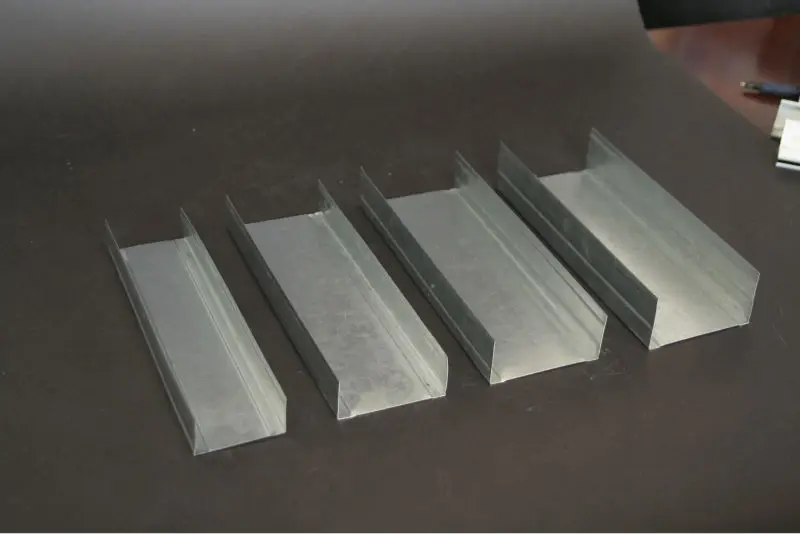 Metal studs tracks for drywall partition