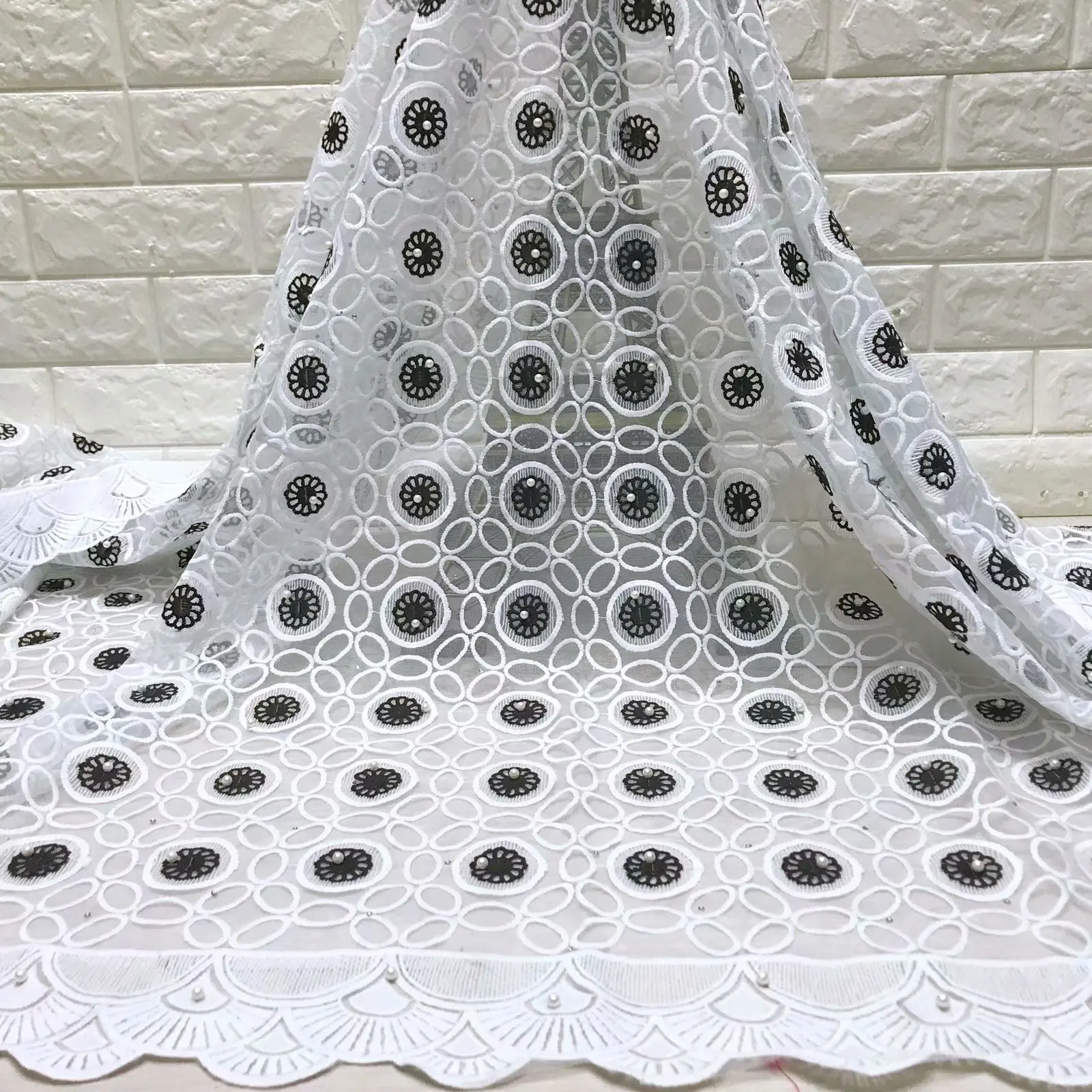 

Beautifical african french fabric black white tulle beads lace ML5N584, Can be customized