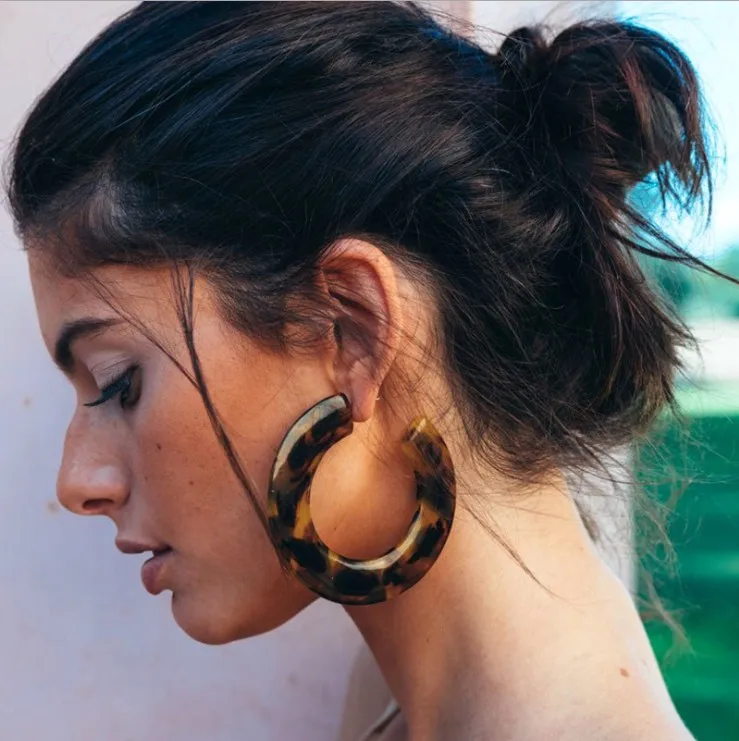 

wholesale latest women acetate acrylic C shaped tortoise shell hoop earrings, Mixed colour