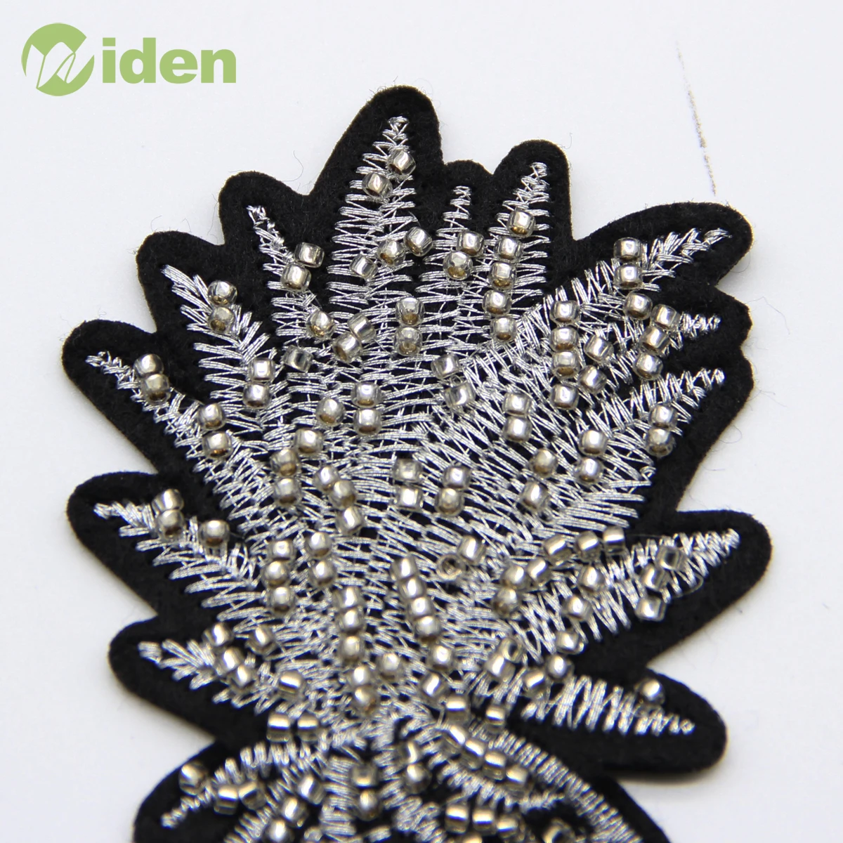 Wholesale Lurex Embroidery Pineapple Beaded Patches Sew on Applique