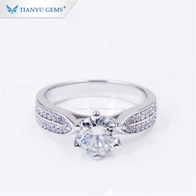 

Tianyu new jewelry 925 silver gold plated luxury promise moissanite diamond stone wedding ring for women