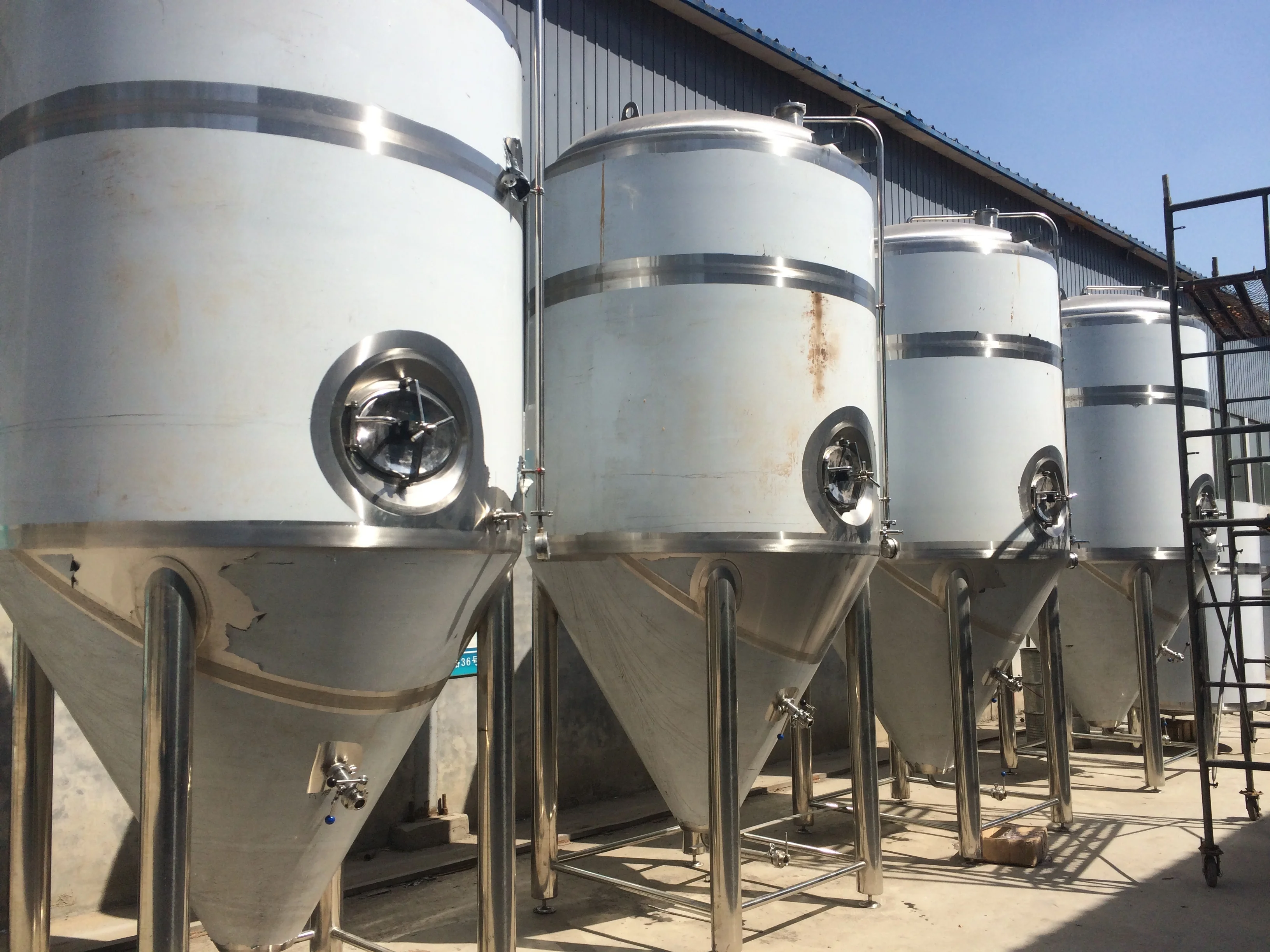 4000L fermentation tank.jpg