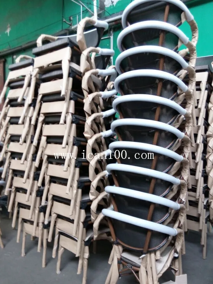 french cafe chairs 03.jpg