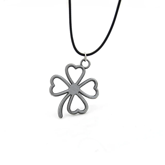 hearts clover necklace