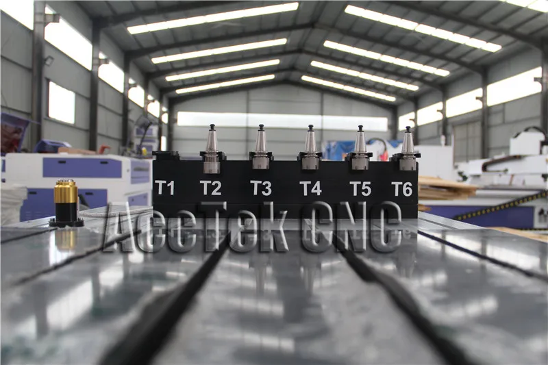 Wood Metal Milling Mould Making CNC Machine ATC CNC Router 6090 3 Axis For Sale With Auto Tool Changer