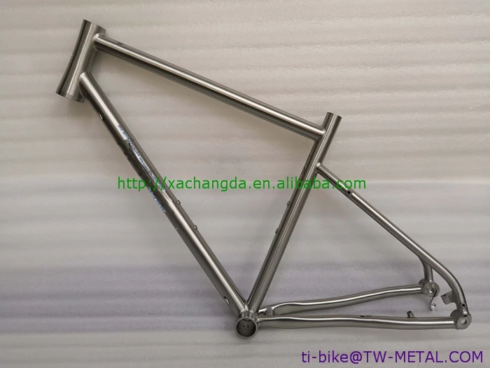 gravel titanium bike