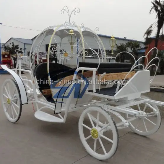 Yizhinuo Cinderela carruagem de cavalos para o casamento puxada por cavalos de buggy