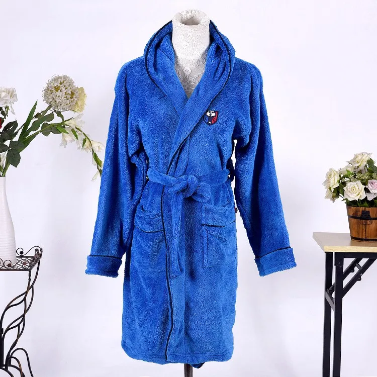 Hot Sale Cheap Fancy Solid Coral Fleece Hooded Kids Bathrobe With Satin