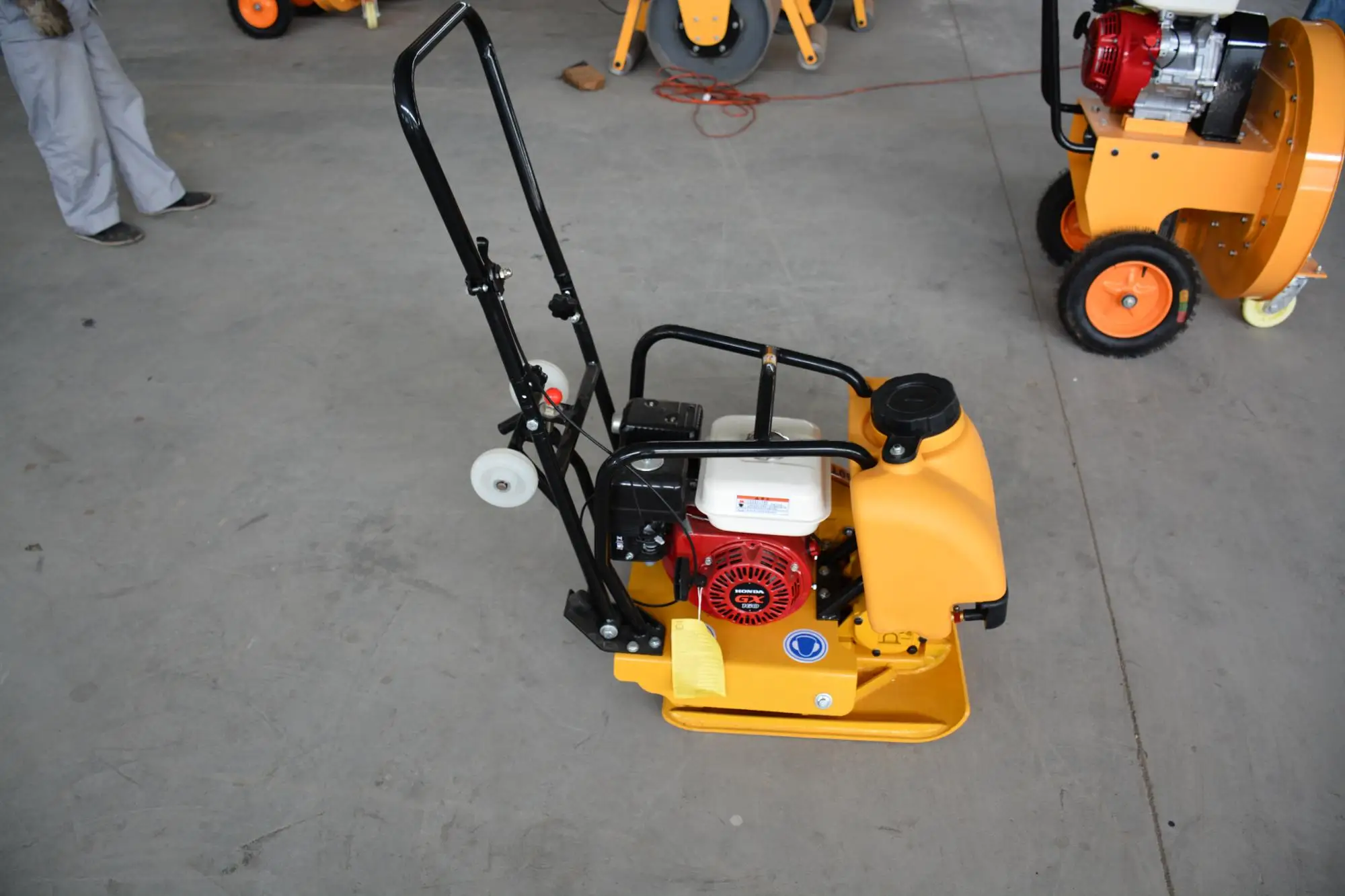 portable soil small plate compactor reversible