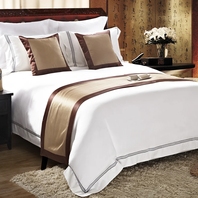 Покрывала для гостиниц. Саше на кровать. Саше для кровати в магазин. Саше на кровать для гостиниц. Саше на кровать для гостиниц.