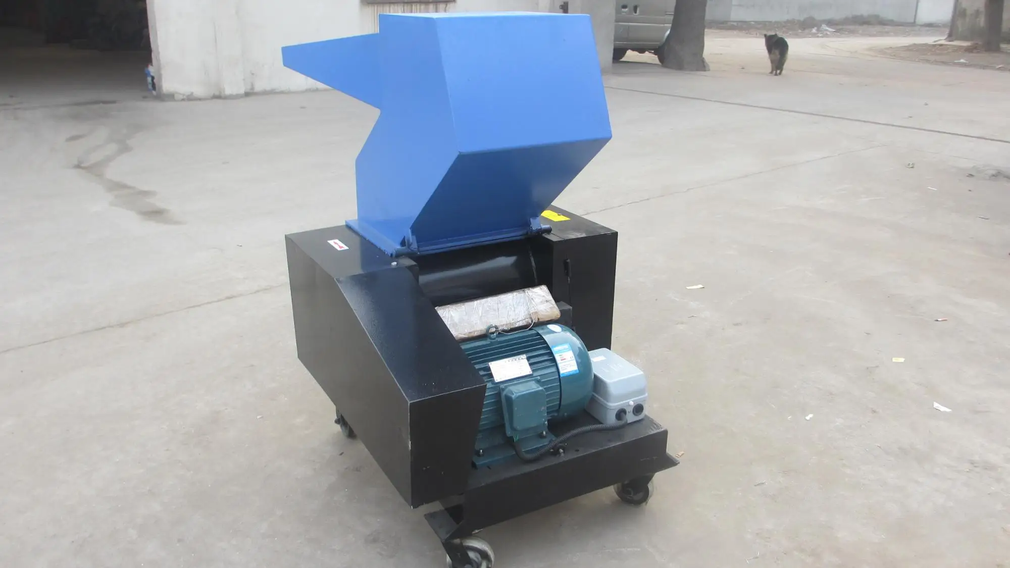 Plastic Single Shaft Shredder / Plastic Crusher / Shredder Machine
