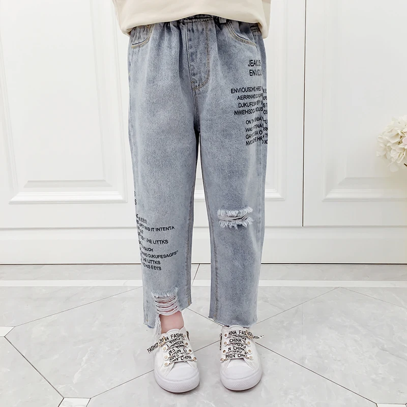 
Good Quality Girls Fashionable Spring Washed Denim Pants Kids Letter Printed Jeans 