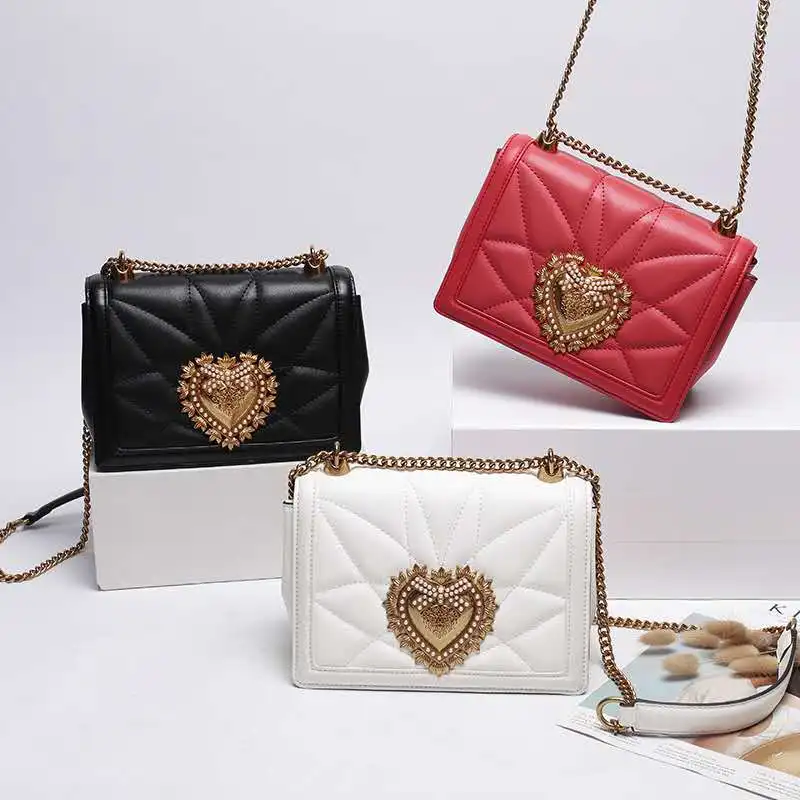 

Factory Designer Vintage Genuine Leather Bag with Metal Lock and Chain