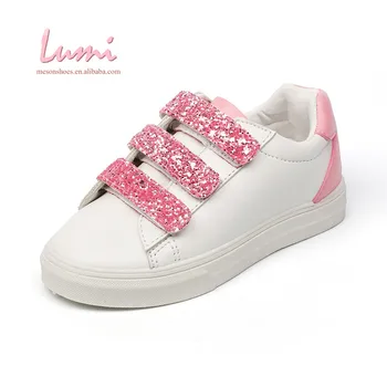 casual shoe for girl