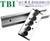 SG25-5 high speed aluminum square roller linear motion guide for desk lift