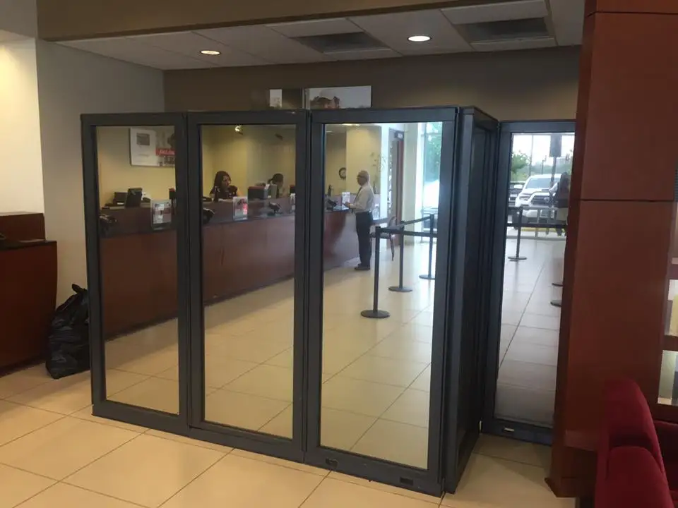 UNMANNED STORE KARAOKE ENTERTAINMENT VENUE ONE WAY TWO WAY MIRROR GLASS PRICE