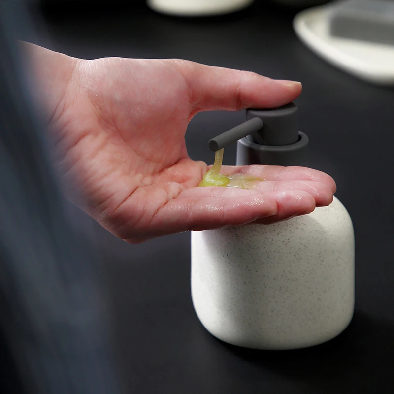 
Chinese manufacturers wholesale square natural tea glaze ceramic manual emulsion water dispenser 