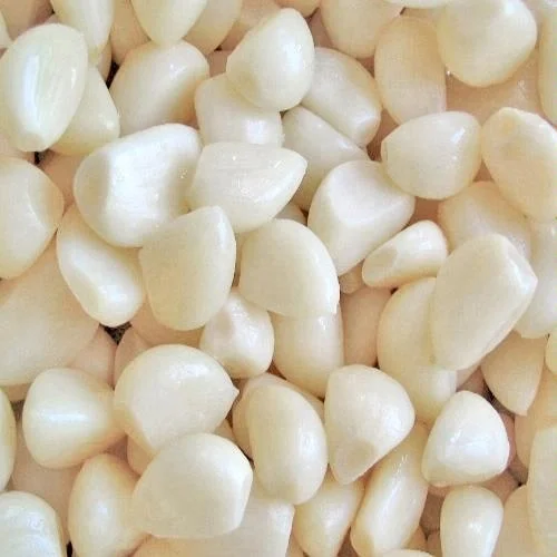 peeled garlic.jpg