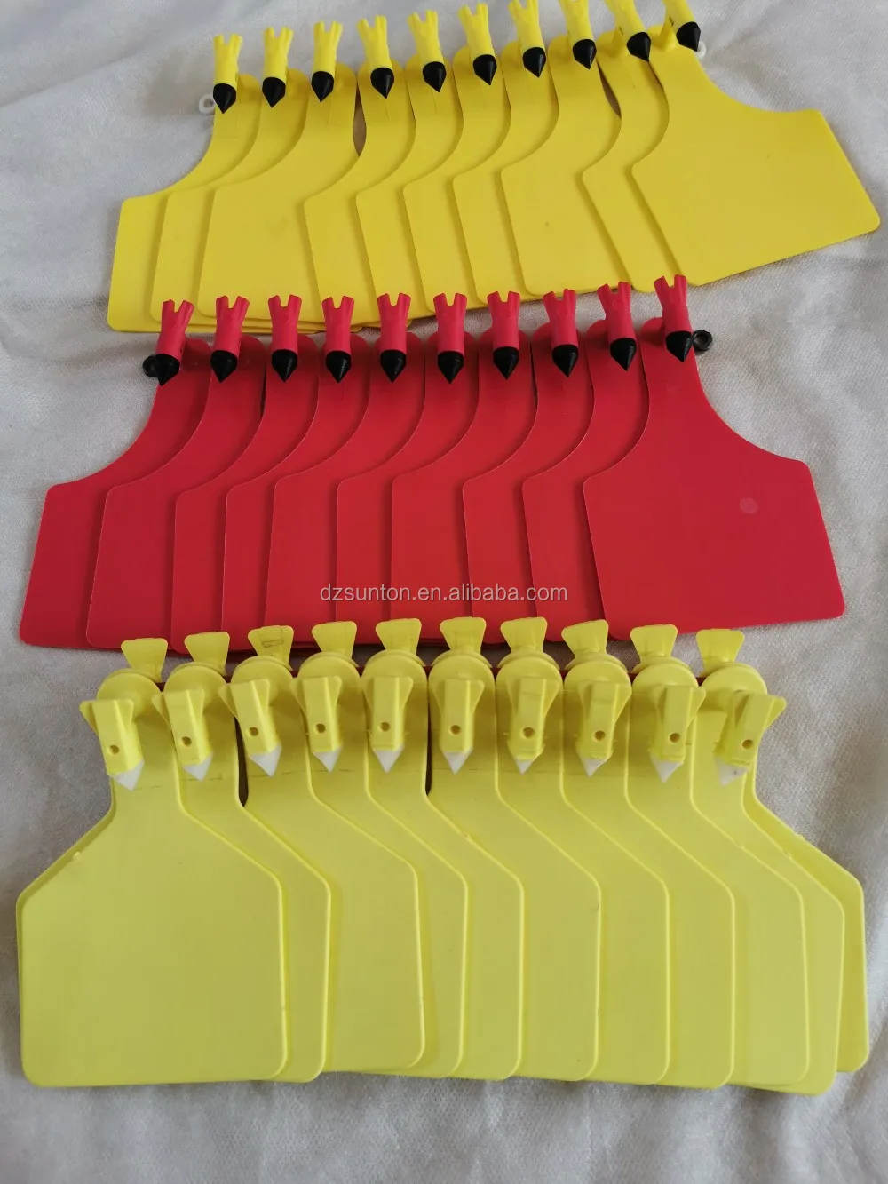 2020 Top sales TPU Plastic Cattle Ear Tags For Livestock Farming Hang Tags
