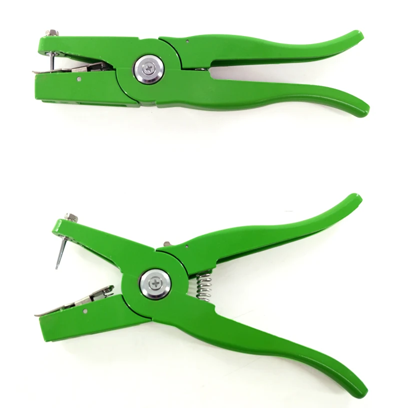 7 ear tag applicator.jpg