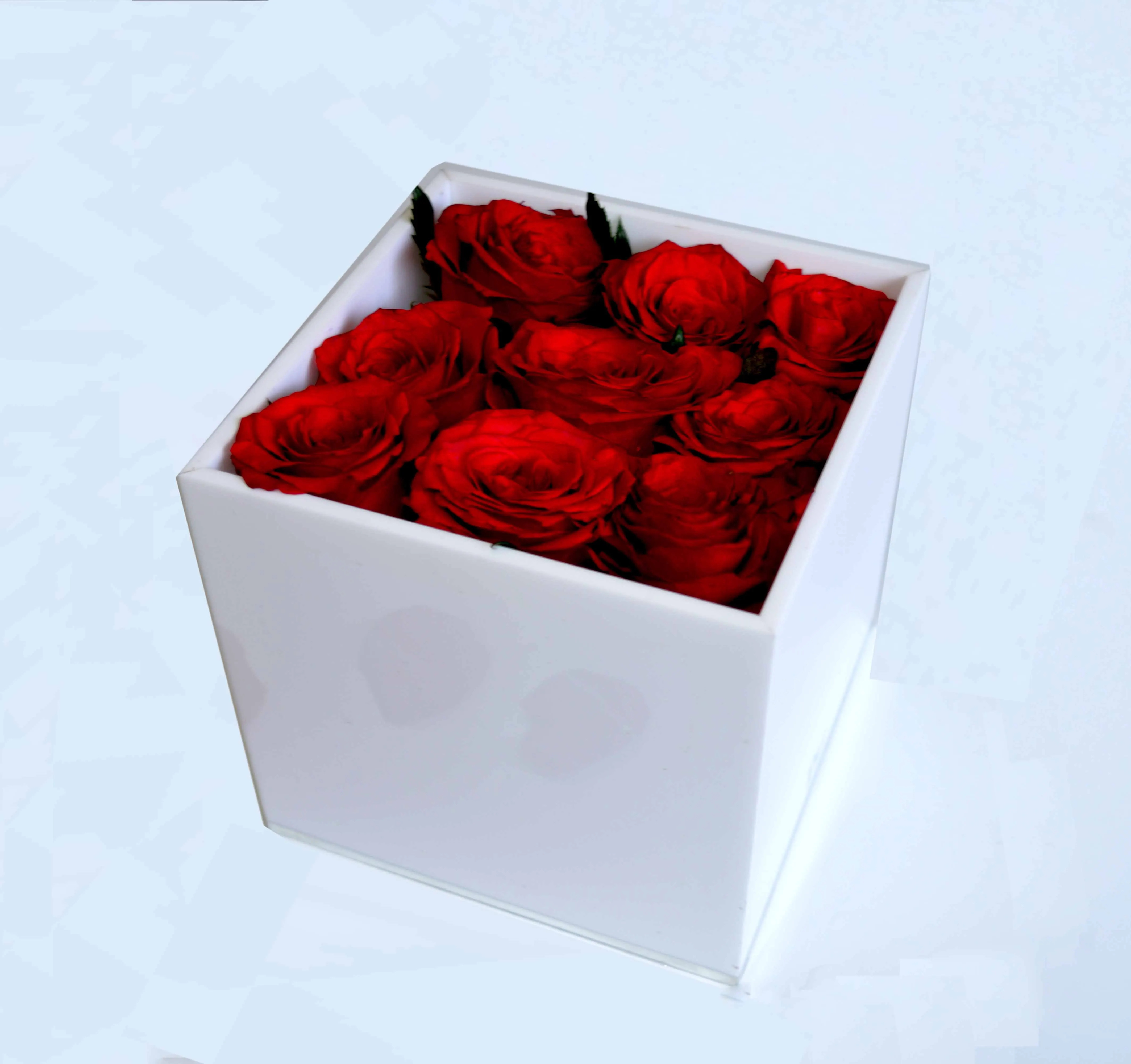 批发玫瑰盒白花礼品盒亚克力花盒豪华