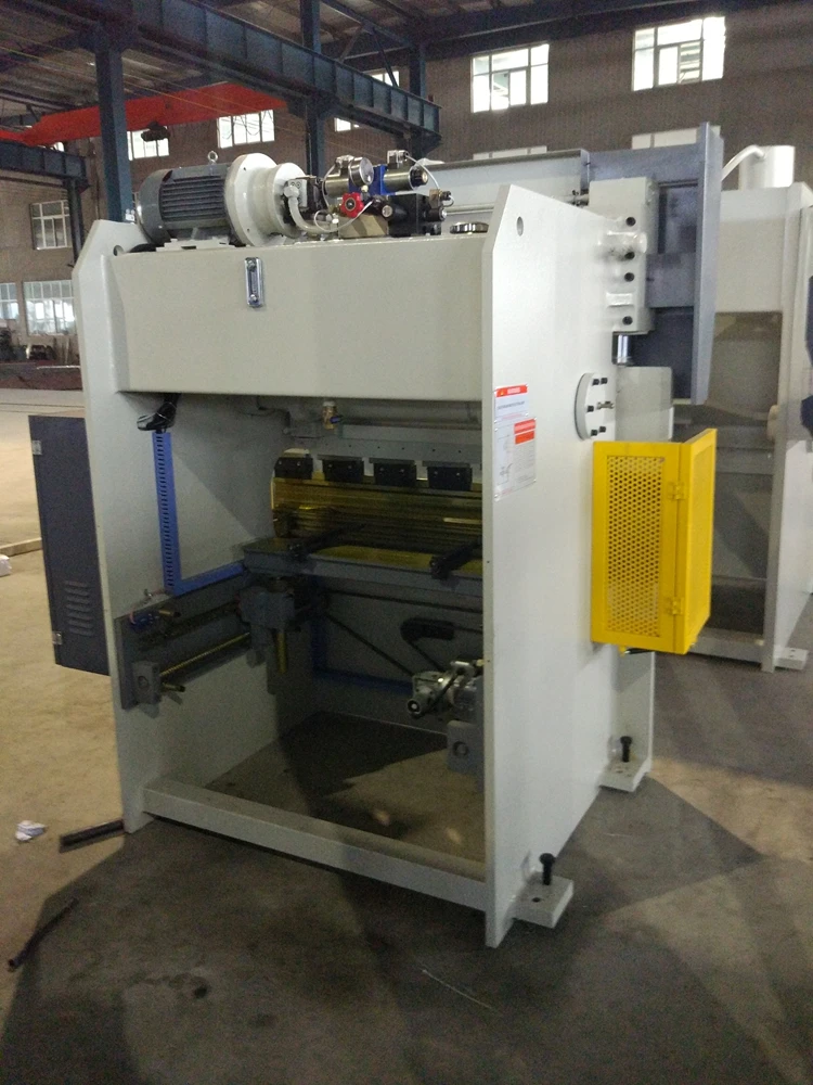 press brake (13)