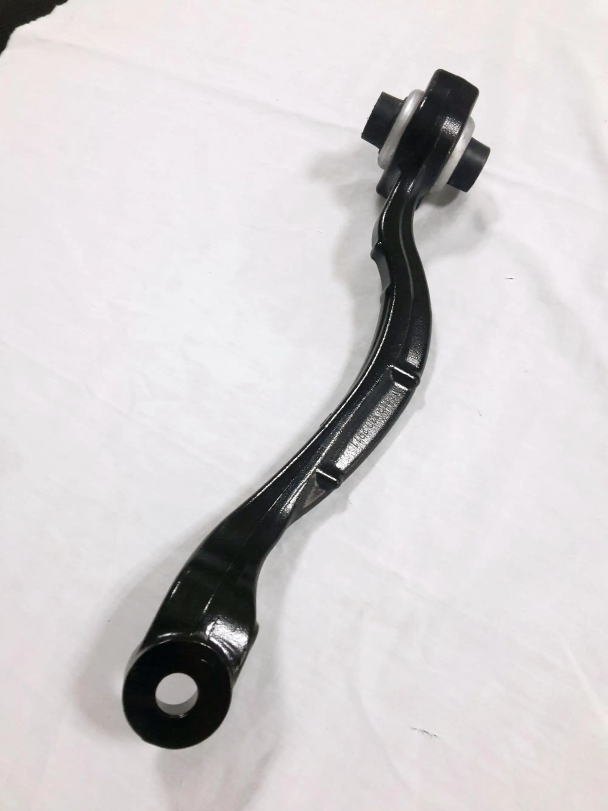 Brand New 212 330 2911 212 330 3011 Control Arm For Mercedesbenz W212