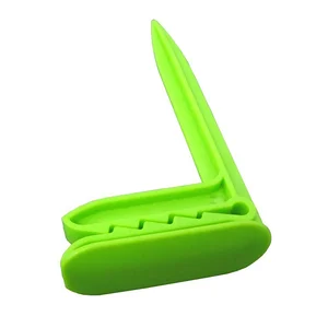 Image of Beach Towel Clips Blanket Picnic Fasten Pegs Set for Camping Travel Beach Day
