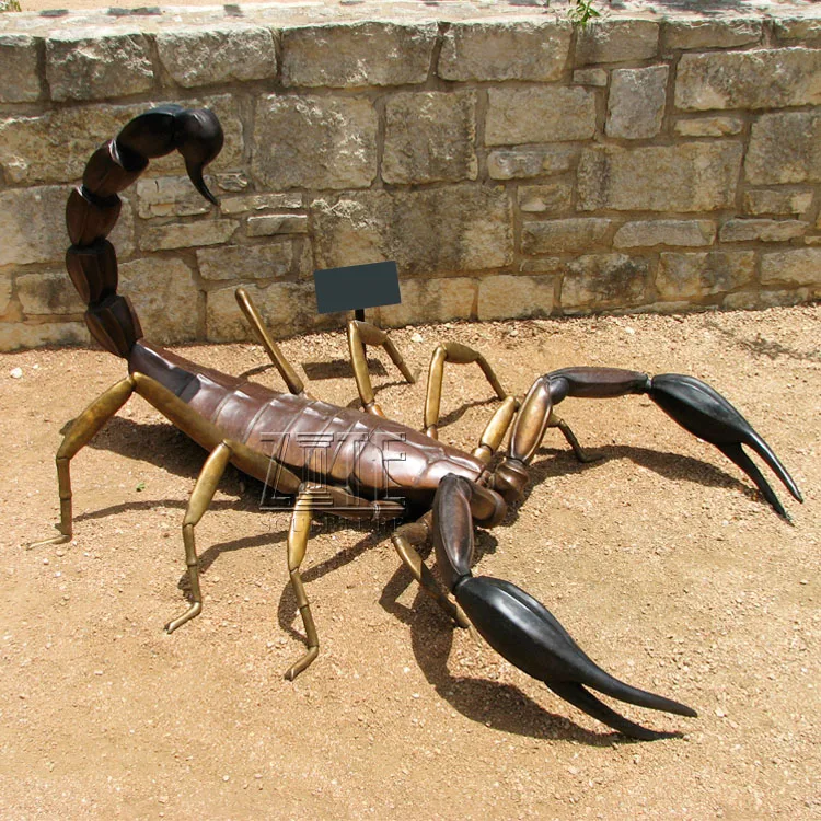 Железный Скорпион. Гугл Скорпион. Animals scorpions