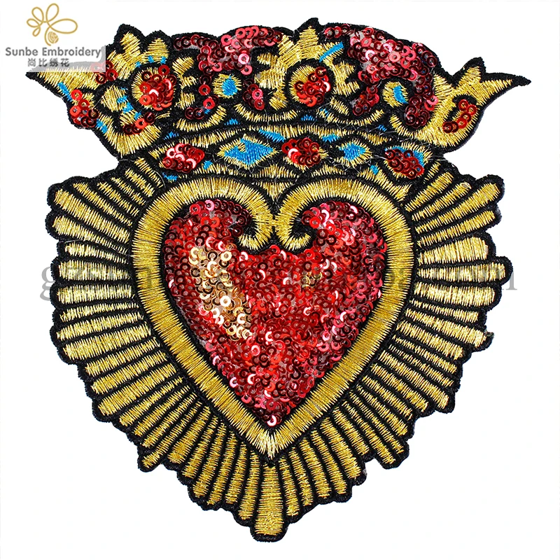 

Fashion Sequin Crown Heart Badge Fabric Patches Gold Embroidery Applique for Clothes Decorated Sewing Accessories, Multicolors