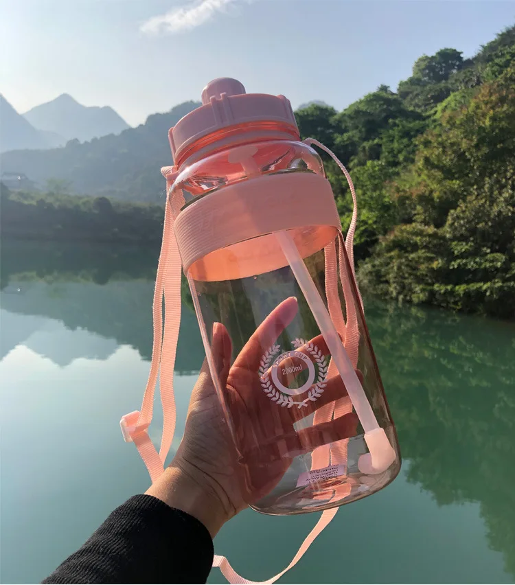 

1L/2L BPA Free Large Capacity Water Bottle for Outdoor Sports Space Half Gallon