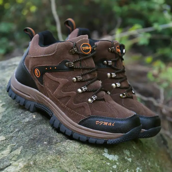 cheap trekking boots