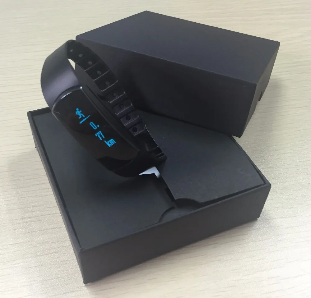 手表手腕手镯 ce fcc rohs 无线智能卡路里心率测量运动跟踪器