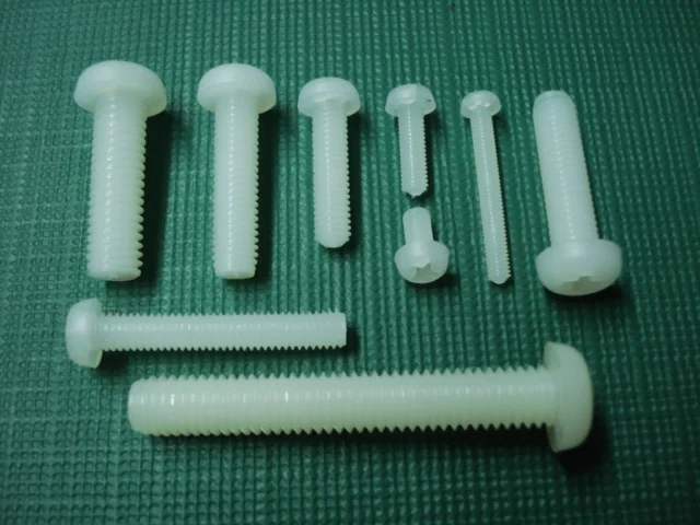 
Plastic metric cross recessed pan head screws 