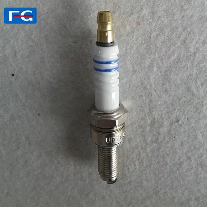 

Factory 250cc Engine spark plug U4BC GS125 GN125 CG150 CY80 150CC 125CC Genuine Buddy motor spark plug, Blue