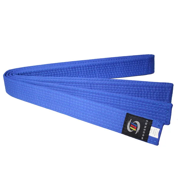 Синий пояс купить. Blue Karate Belt. Blue Belt BJJ. Red Blue Taekwondo пояс. Синий пояс карате.