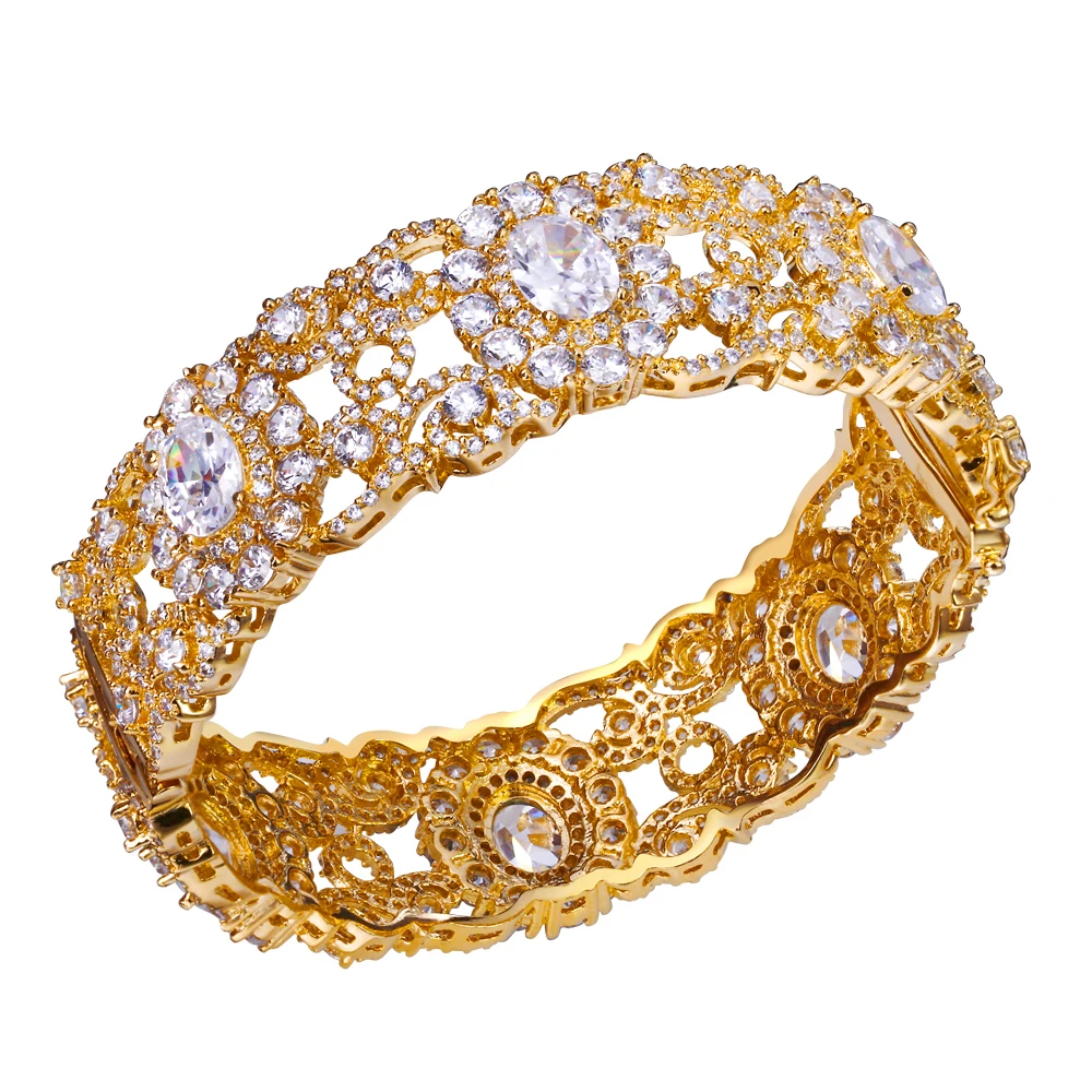 Золотые широкие браслеты женские с камнями