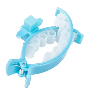Image of S/L Dog Poo Collector Pet Dog Tail Holder Clamp Poop Pack Catcher Clip Waste Picker with 20pcs Poop Bags